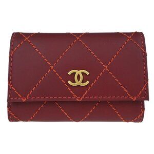 Chanel Red Calfskin Wild Stitch Six Hook Key Case Small Good
